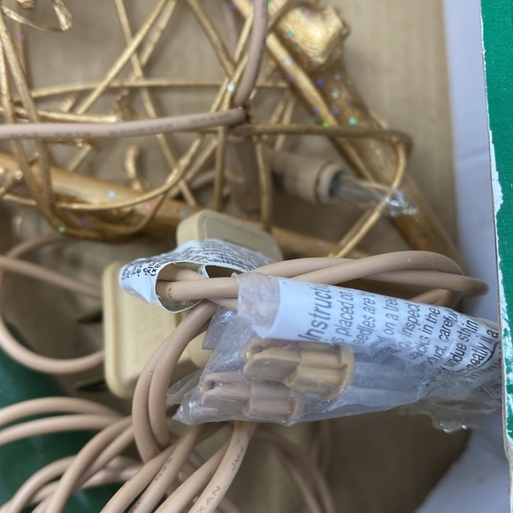 NIB Kurt Adler Gold Star 20 Light Tree Top - Picture 4 of 10